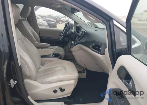 2021 Chrysler Pacifica Hybrid Touring L from USA, damaged, VIN 2C4RC1L75MR596361